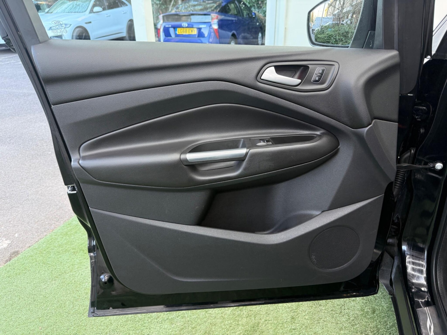 Used Ford Kuga for sale - 77737041: Photo 28