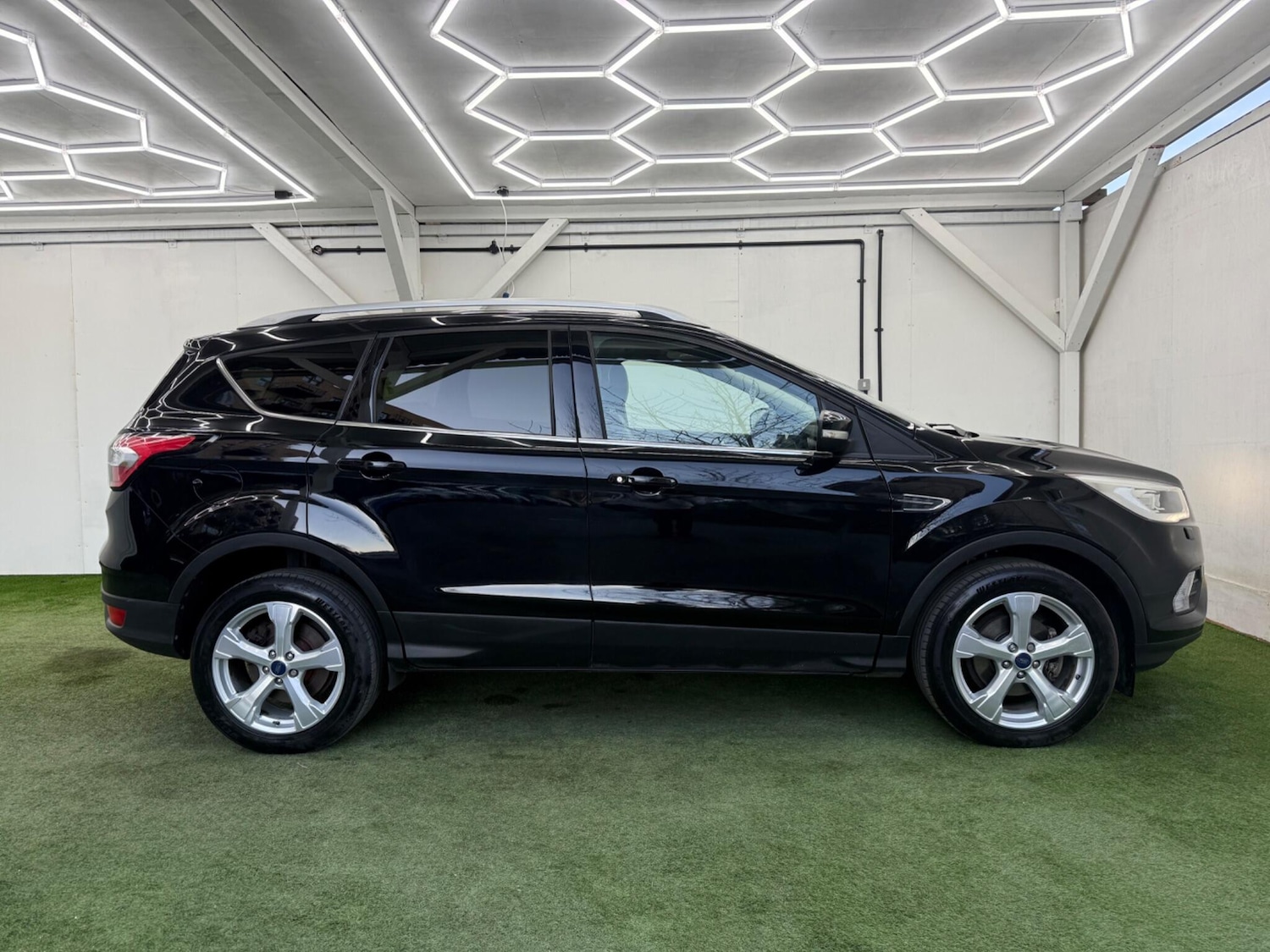 Used Ford Kuga for sale - 77737041: Photo 5