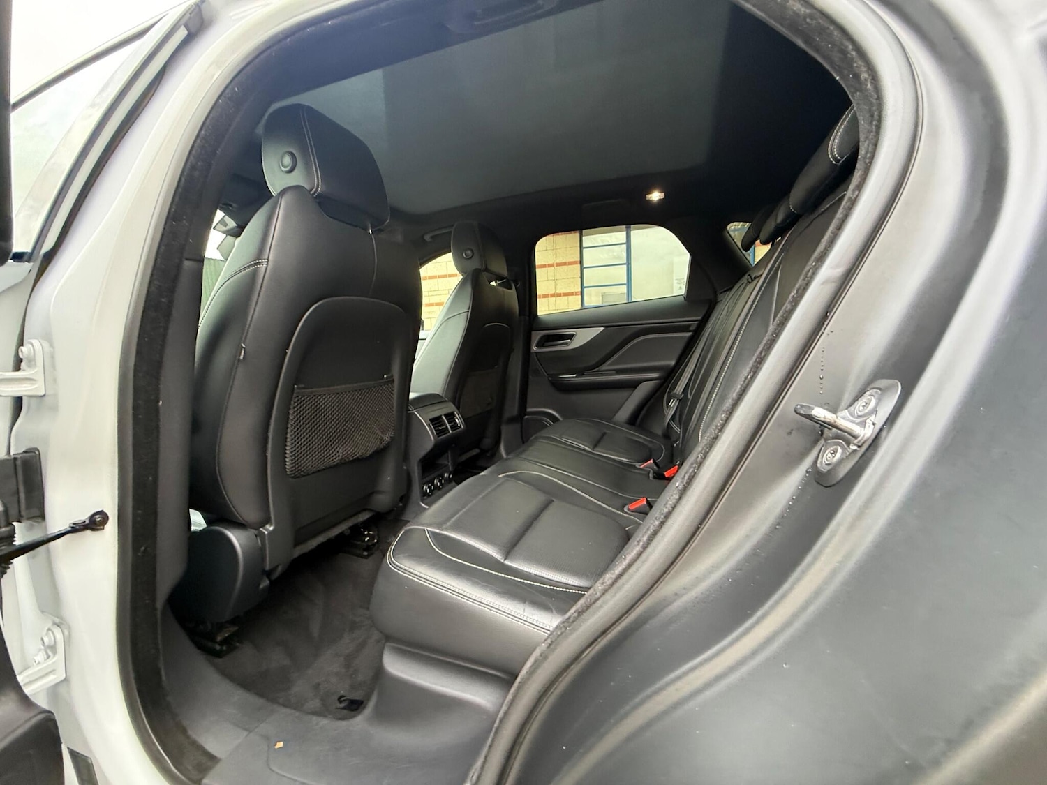 Used Jaguar F-Pace 2017 for sale - 77637885: Photo 23