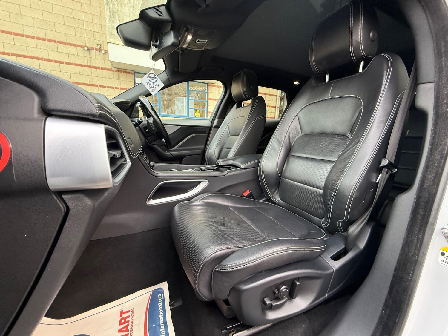 Used Jaguar F-Pace 2017 for sale - 77637885: Photo 26