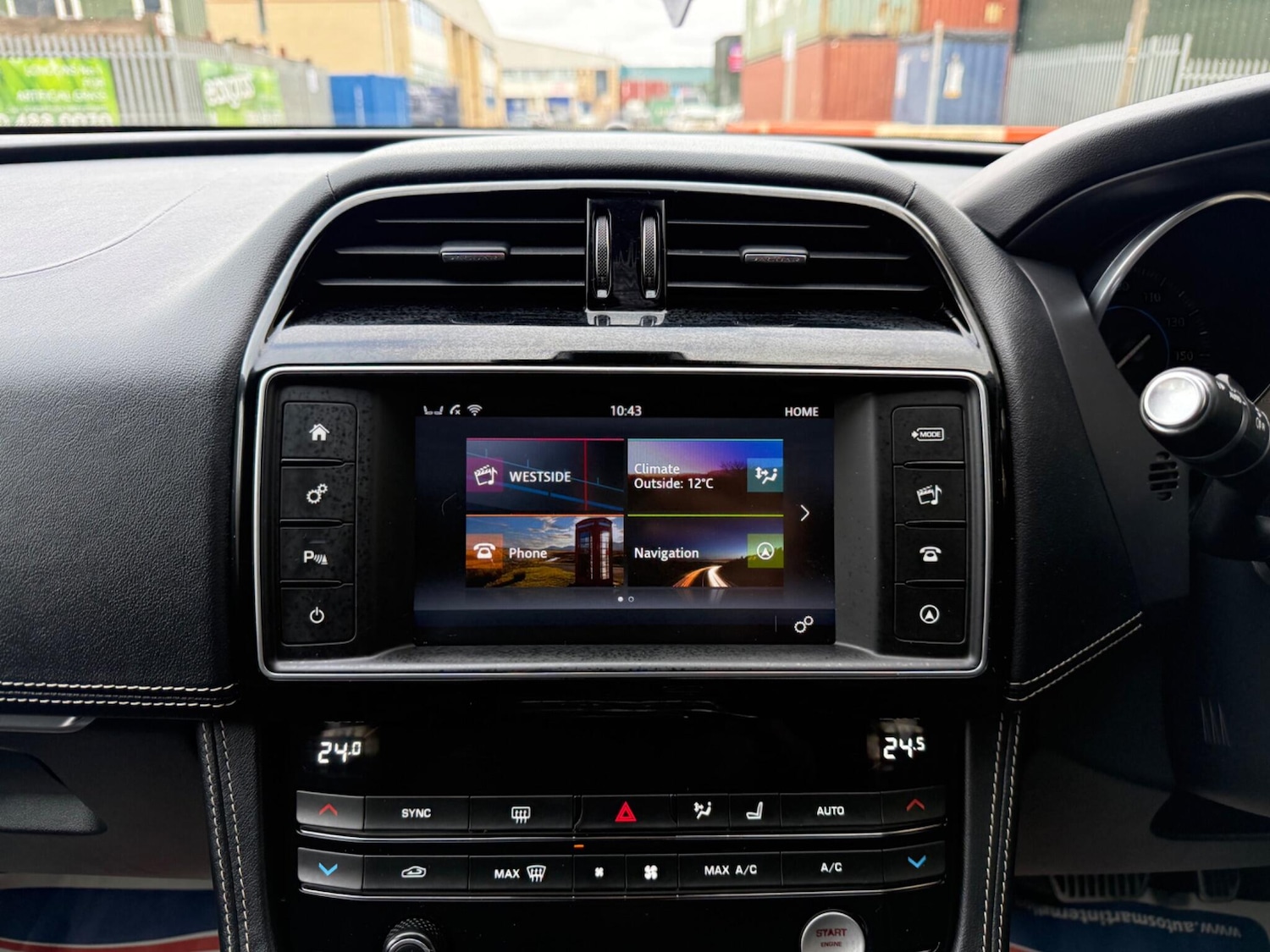 Used Jaguar F-Pace 2017 for sale - 77637885: Photo 29