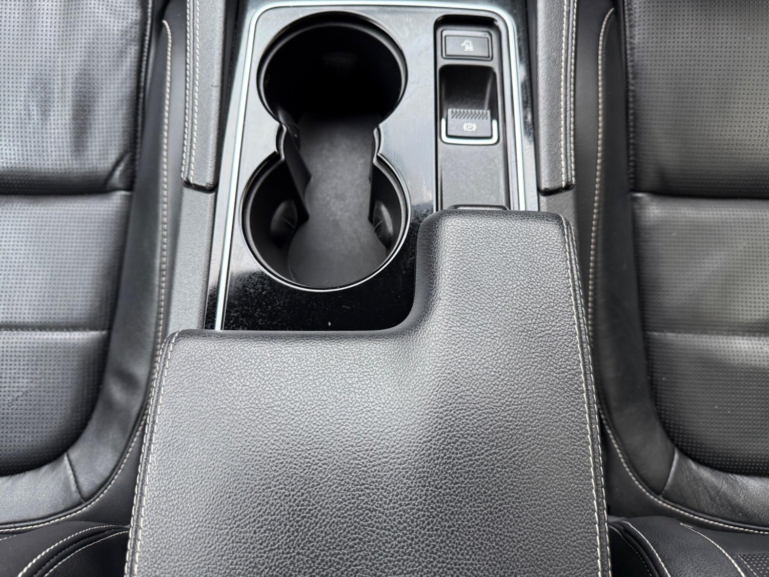 Used Jaguar F-Pace 2017 for sale - 77637885: Photo 31