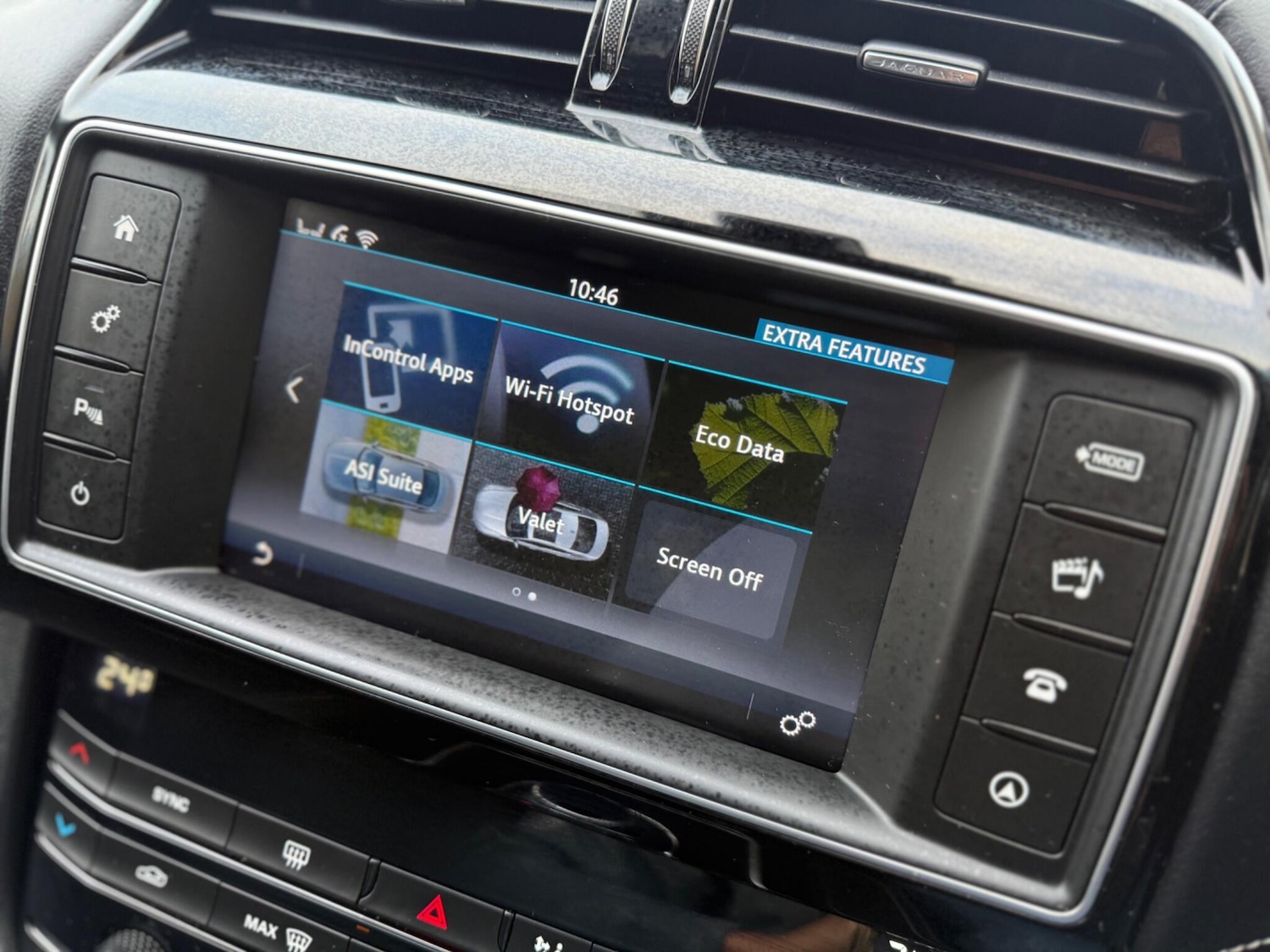 Used Jaguar F-Pace 2017 for sale - 77637885: Photo 46