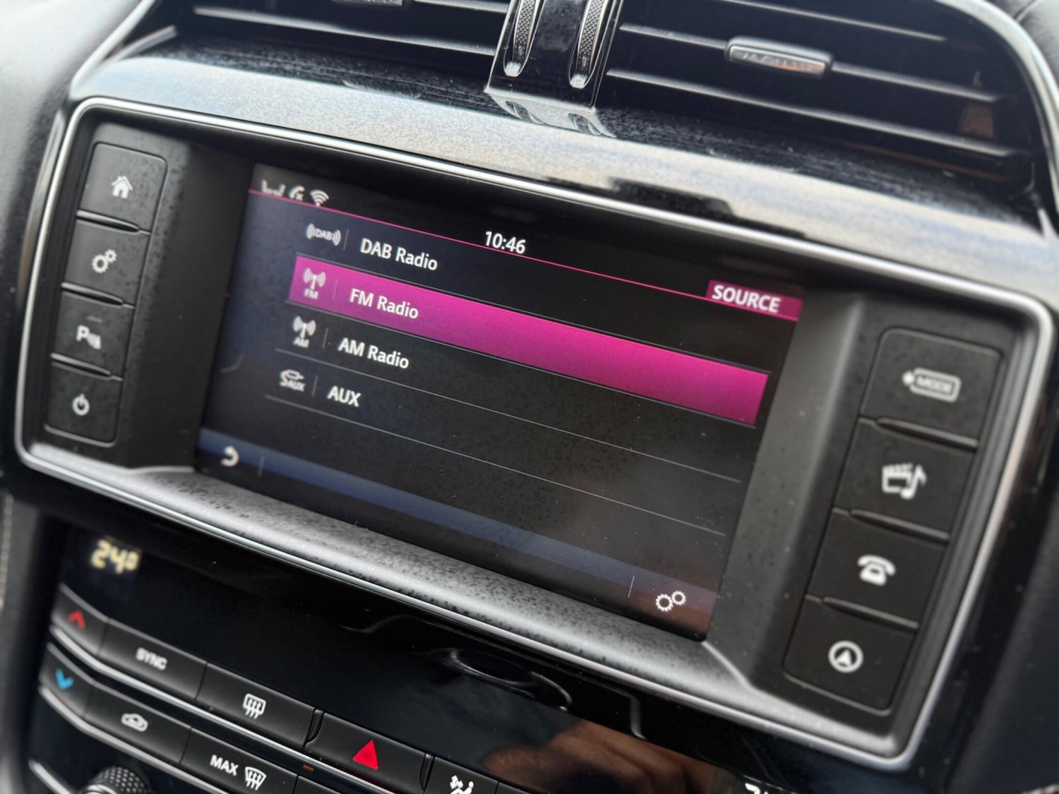 Used Jaguar F-Pace 2017 for sale - 77637885: Photo 48