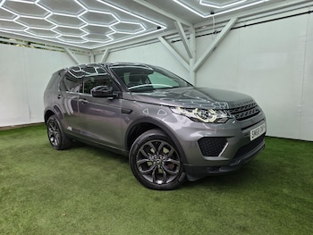 Used Land Rover Discovery Sport 2018 for sale - 78662499: Photo