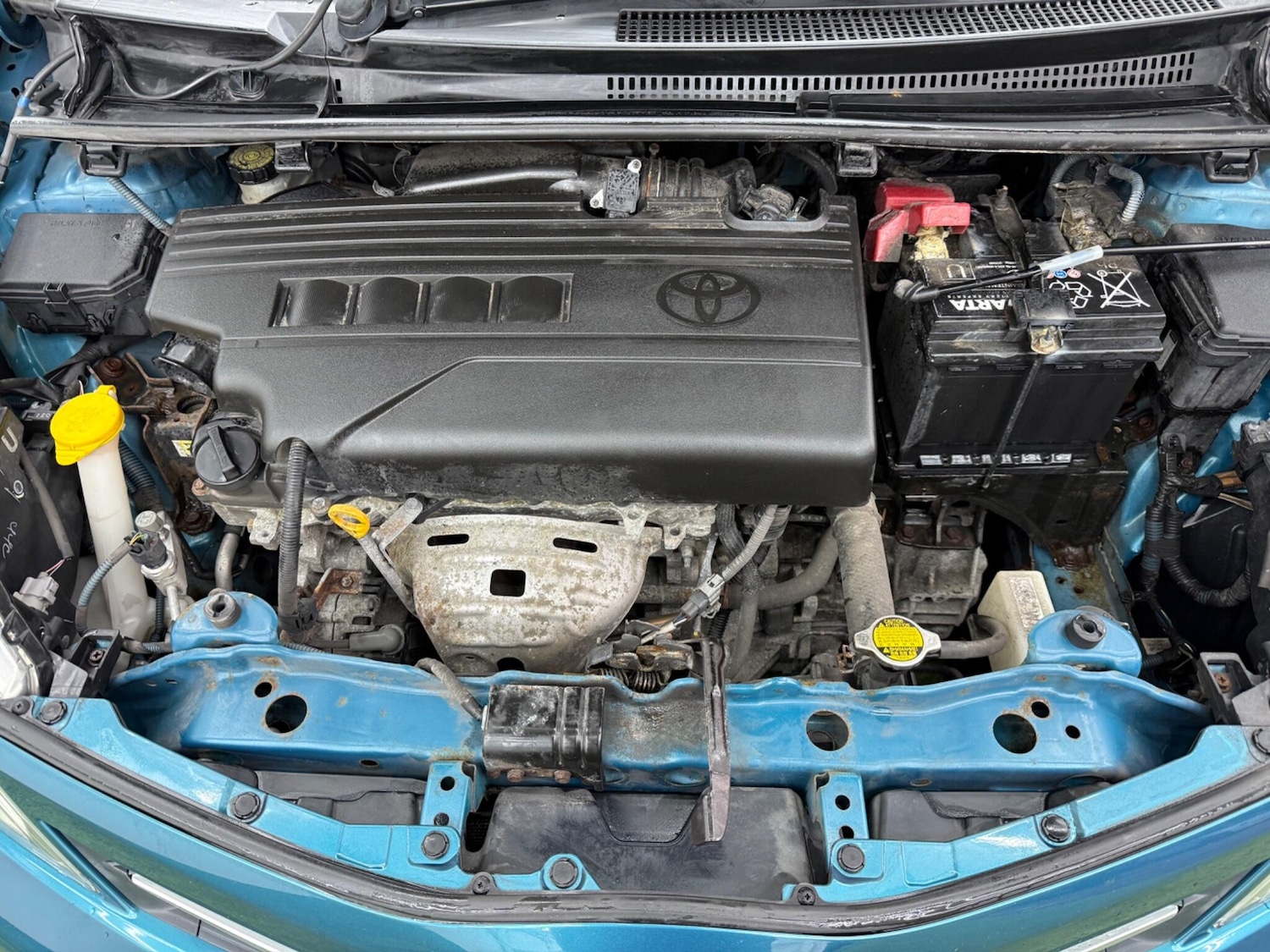 Used Toyota Yaris 2012 for sale - 77386579: Photo 13