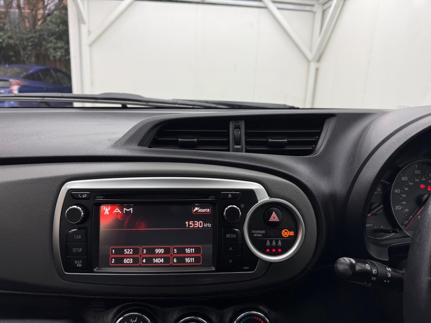 Used Toyota Yaris 2012 for sale - 77386579: Photo 29