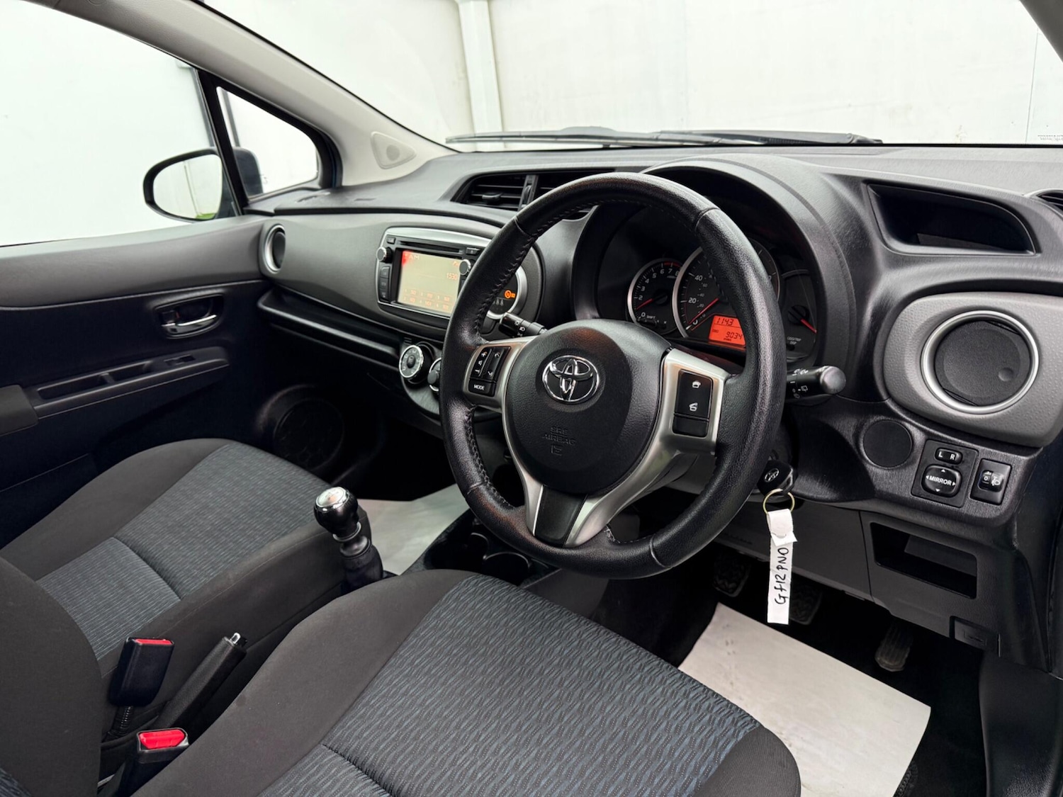 Used Toyota Yaris 2012 for sale - 77386579: Photo 3