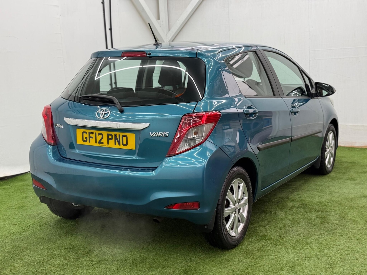 Used Toyota Yaris 2012 for sale - 77386579: Photo 6