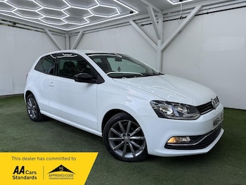 Used Volkswagen Polo 2014 for sale - 78538937: Photo