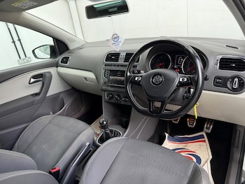 Used Volkswagen Polo 2014 for sale - 78538937: Photo