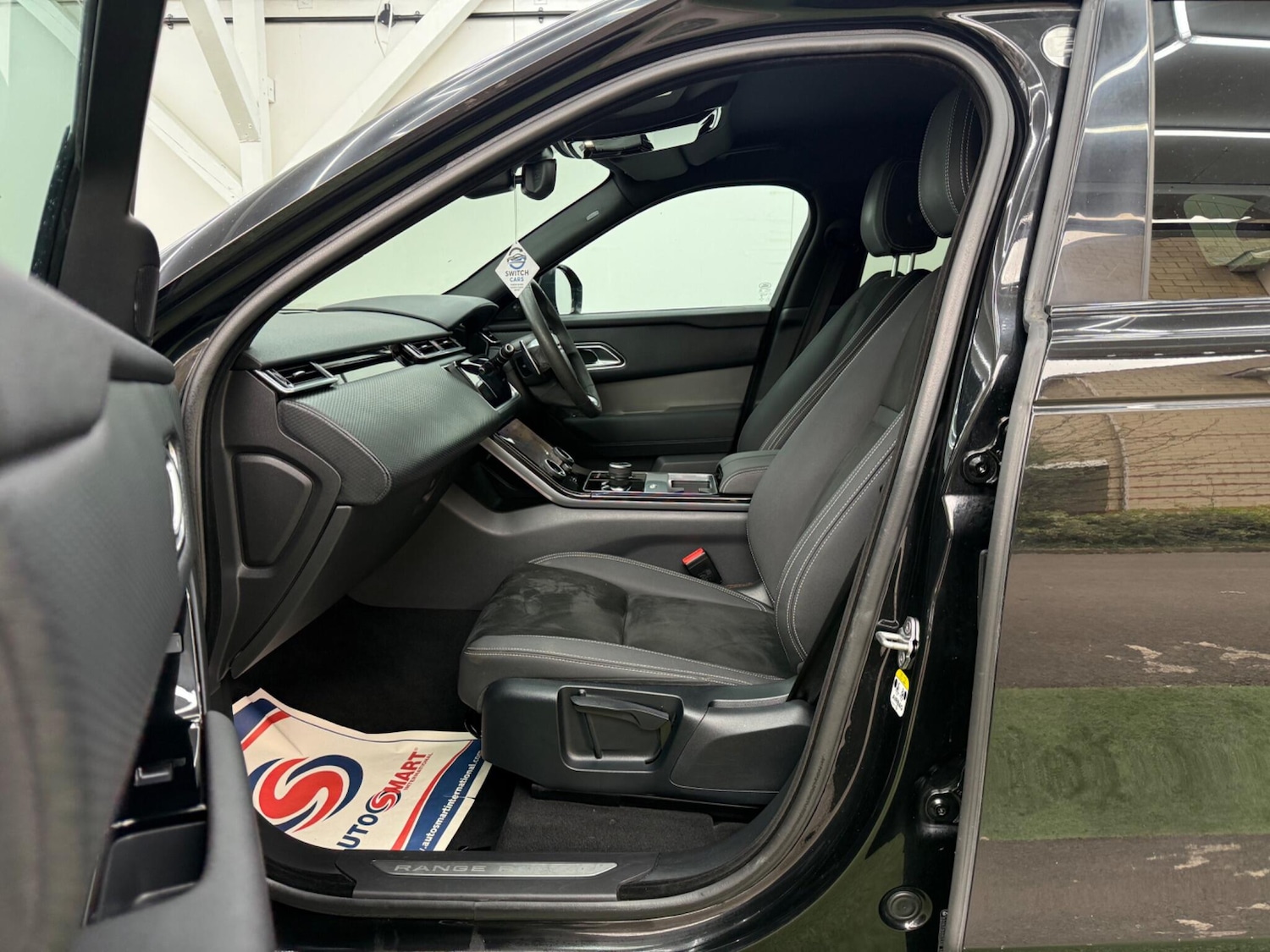 Used Land Rover Range Rover Velar 2018 for sale - 78047794: Photo 25