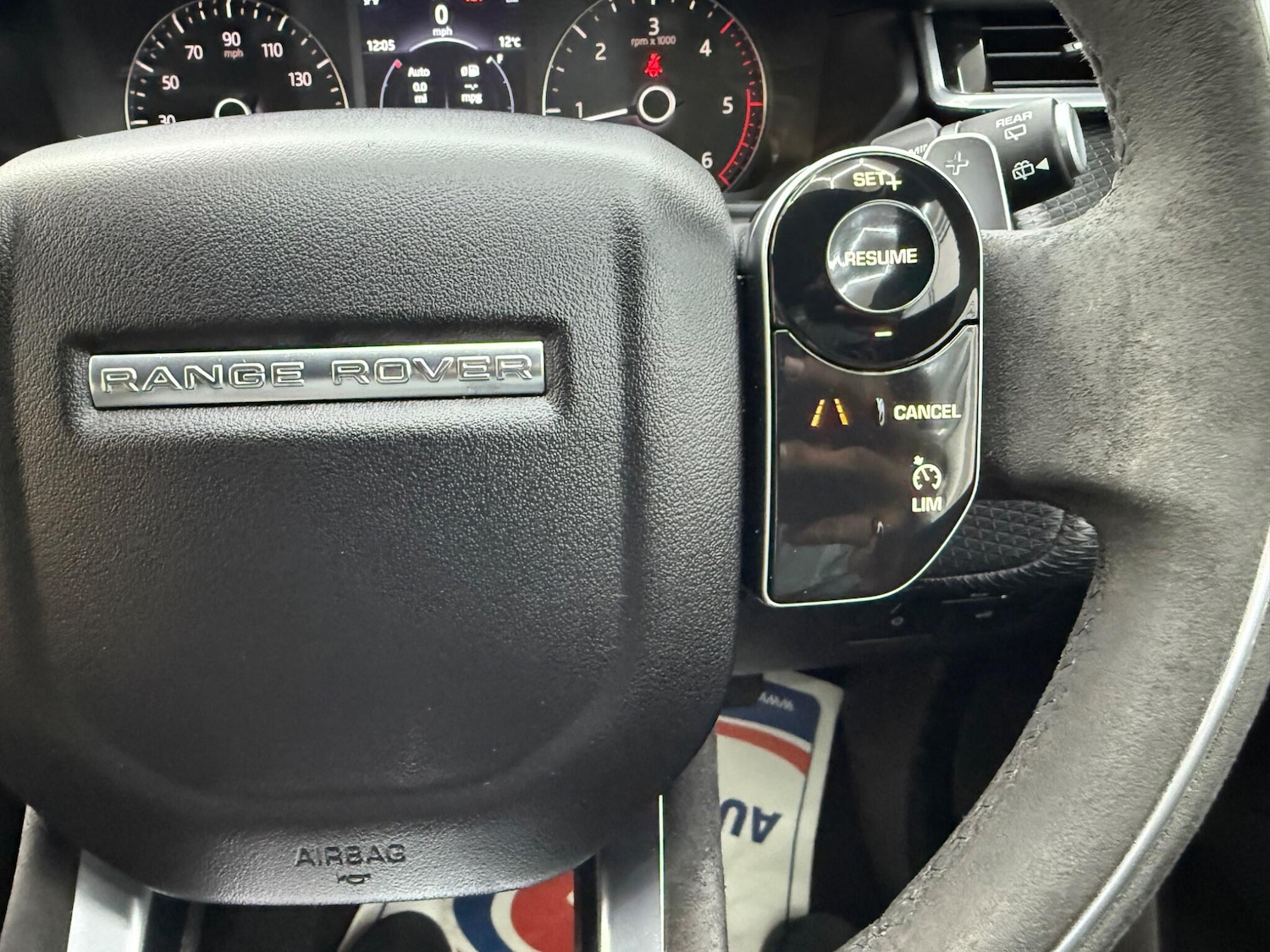 Used Land Rover Range Rover Velar 2018 for sale - 78047794: Photo 36