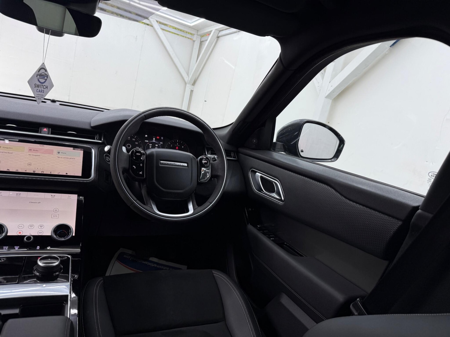 Used Land Rover Range Rover Velar 2018 for sale - 78047794: Photo 40