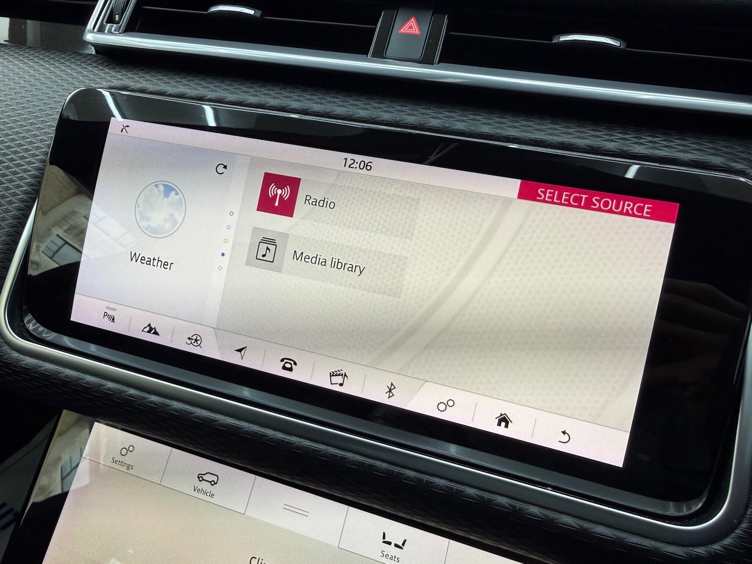 Used Land Rover Range Rover Velar 2018 for sale - 78047794: Photo 51