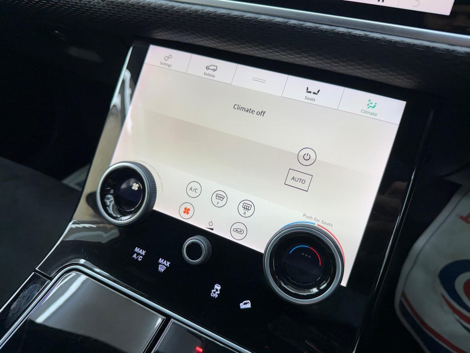 Used Land Rover Range Rover Velar 2018 for sale - 78047794: Photo 58