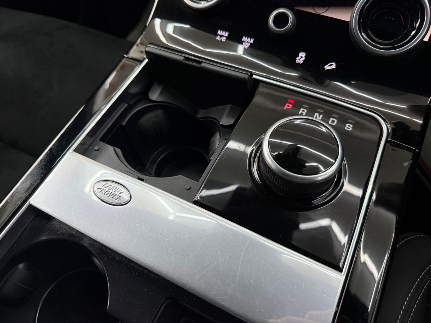 Used Land Rover Range Rover Velar 2018 for sale - 78047794: Photo 63