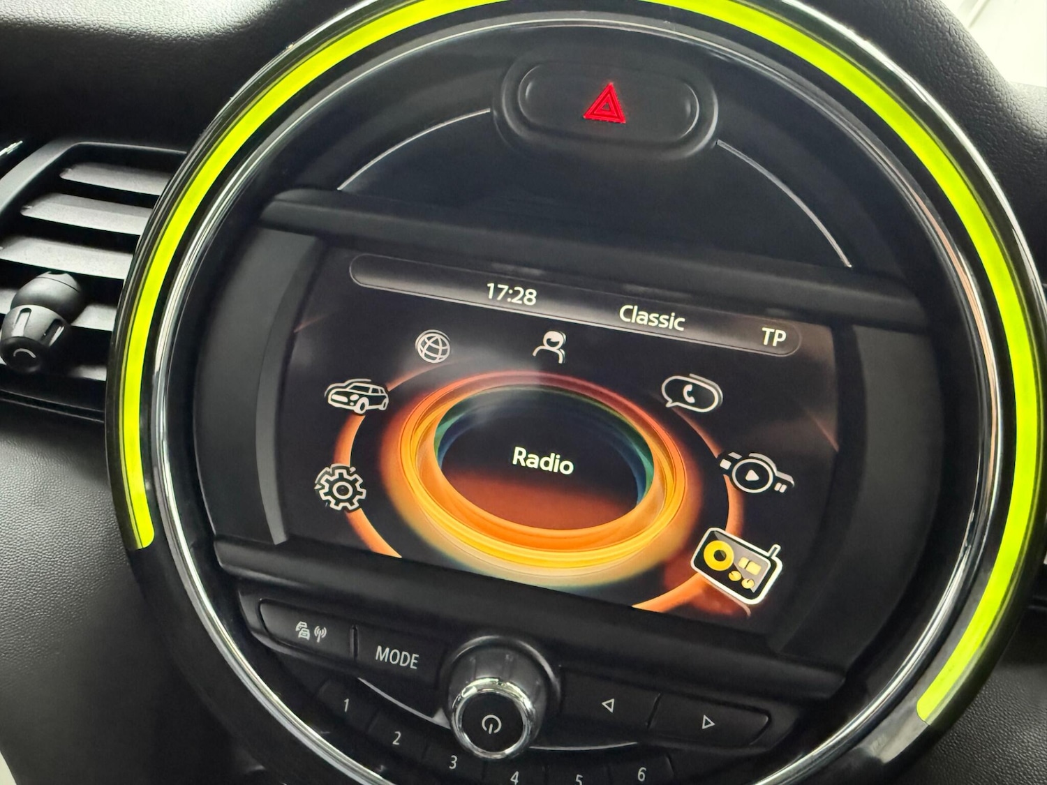 Used MINI Hatch 2014 for sale - 77559178: Photo 42