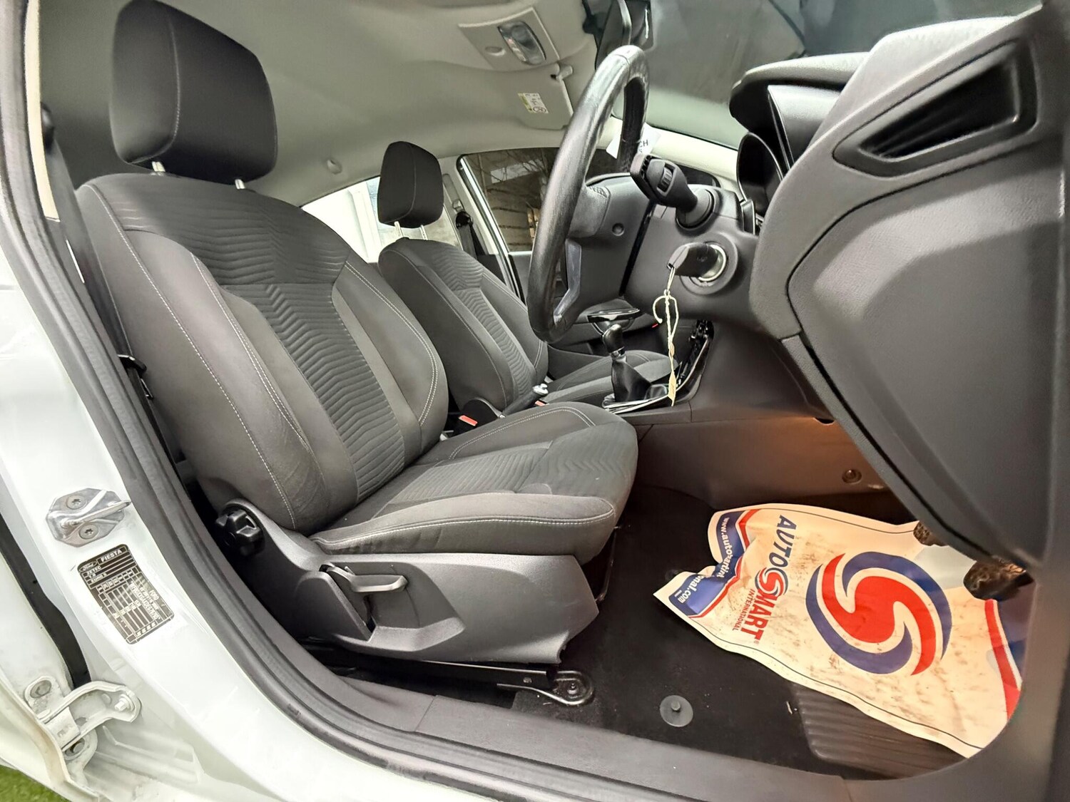 Used Ford Fiesta 2015 for sale - 77908635: Photo 16