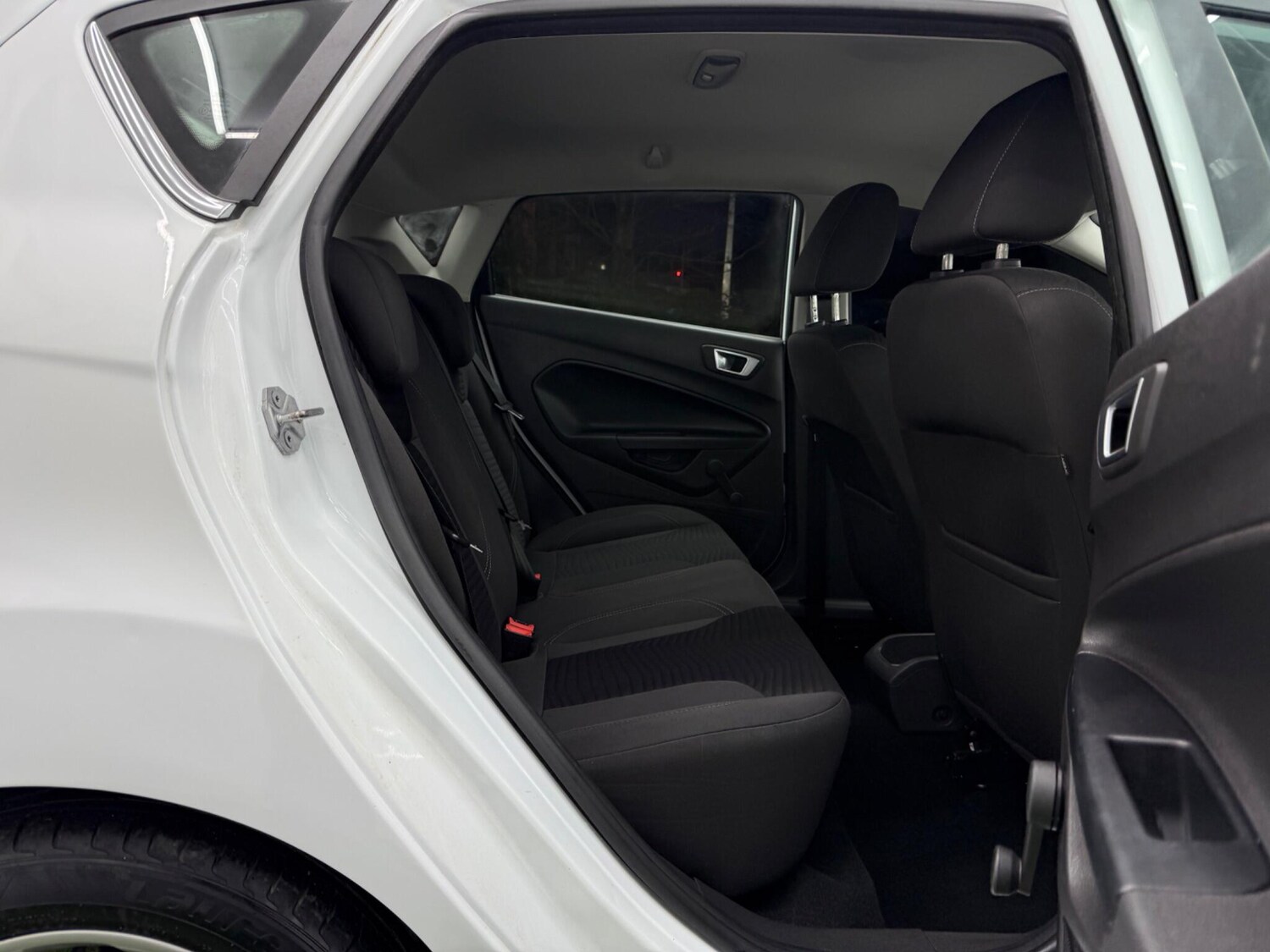 Used Ford Fiesta 2015 for sale - 77908635: Photo 18