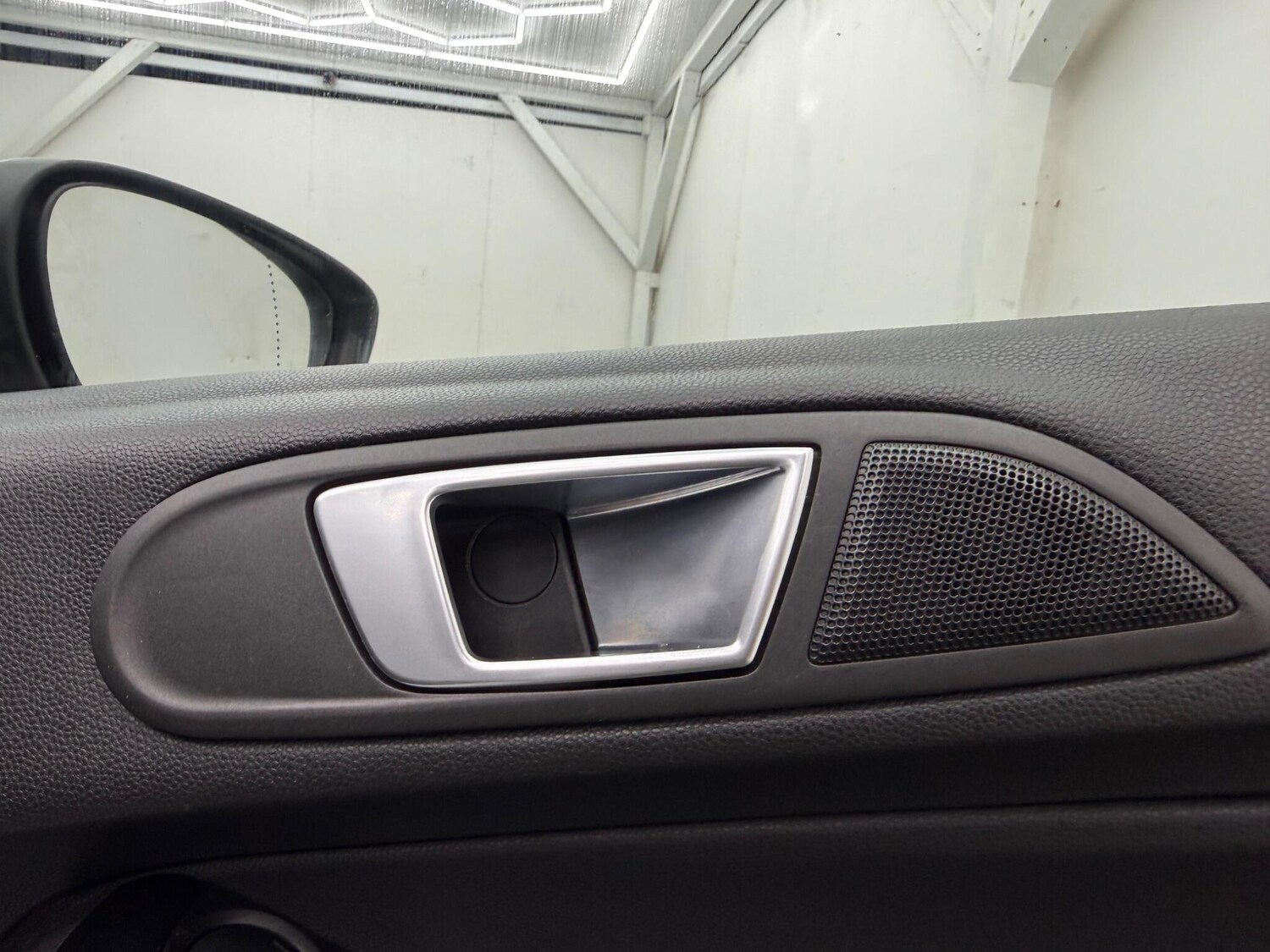 Used Ford Fiesta 2015 for sale - 77908635: Photo 40