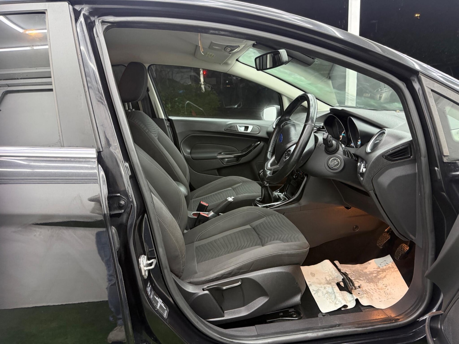 Used Ford Fiesta 2013 for sale - 77386923: Photo 14