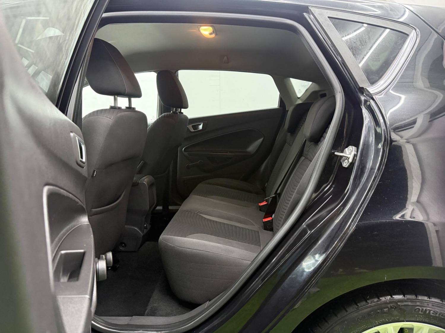 Used Ford Fiesta 2013 for sale - 77386923: Photo 23