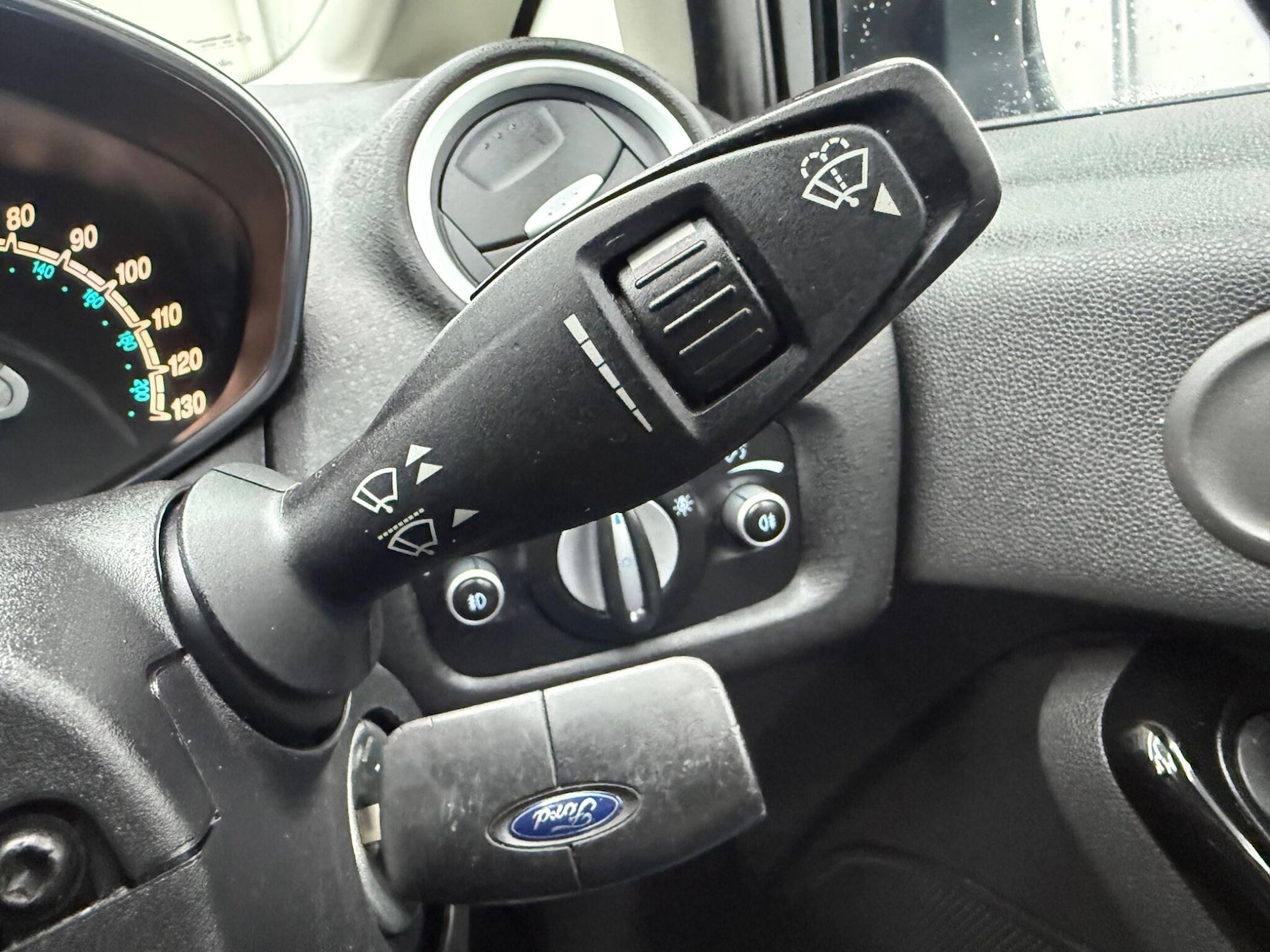 Used Ford Fiesta 2013 for sale - 77386923: Photo 38