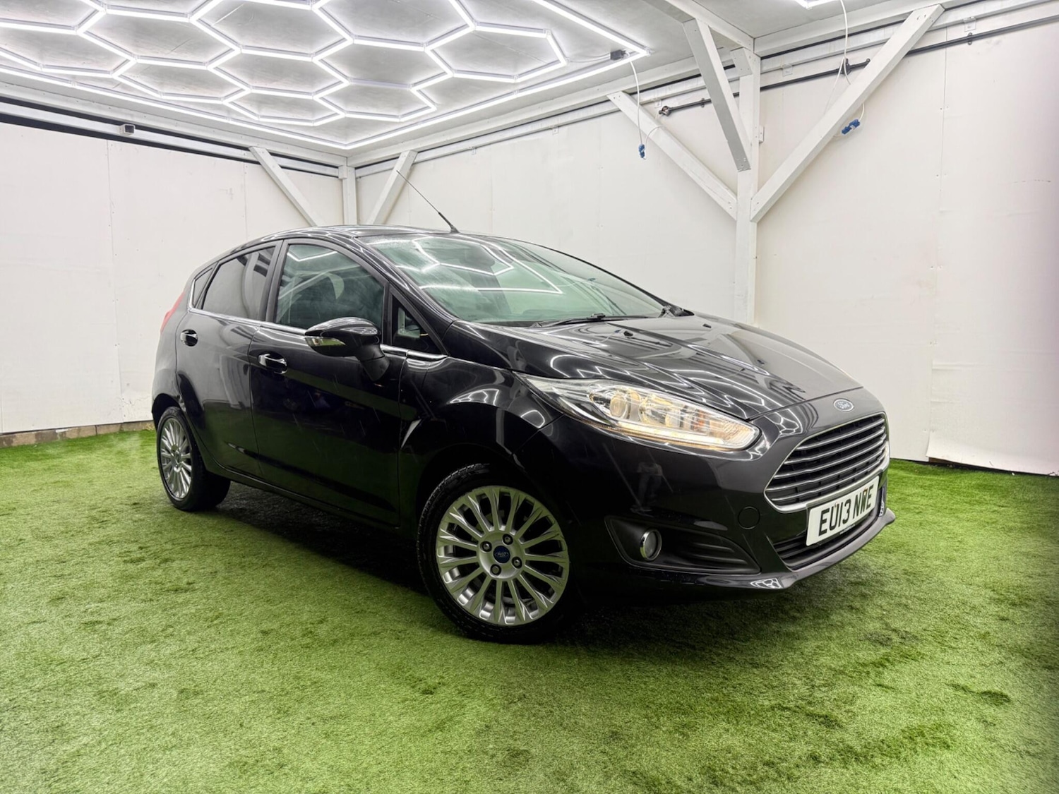 Used Ford Fiesta 2013 for sale - 77386923: Photo 4