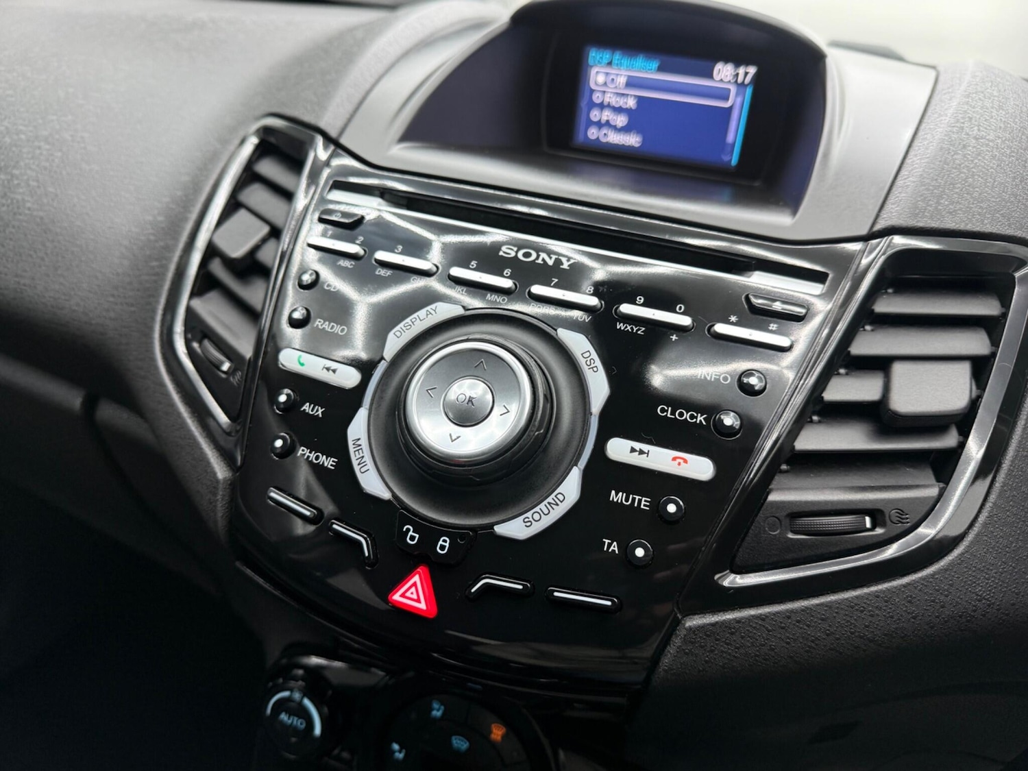 Used Ford Fiesta 2013 for sale - 77386923: Photo 53