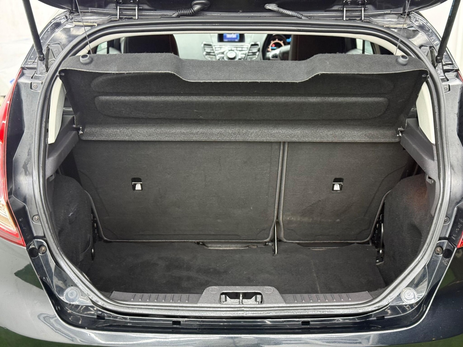 Used Ford Fiesta 2013 for sale - 77386923: Photo 8