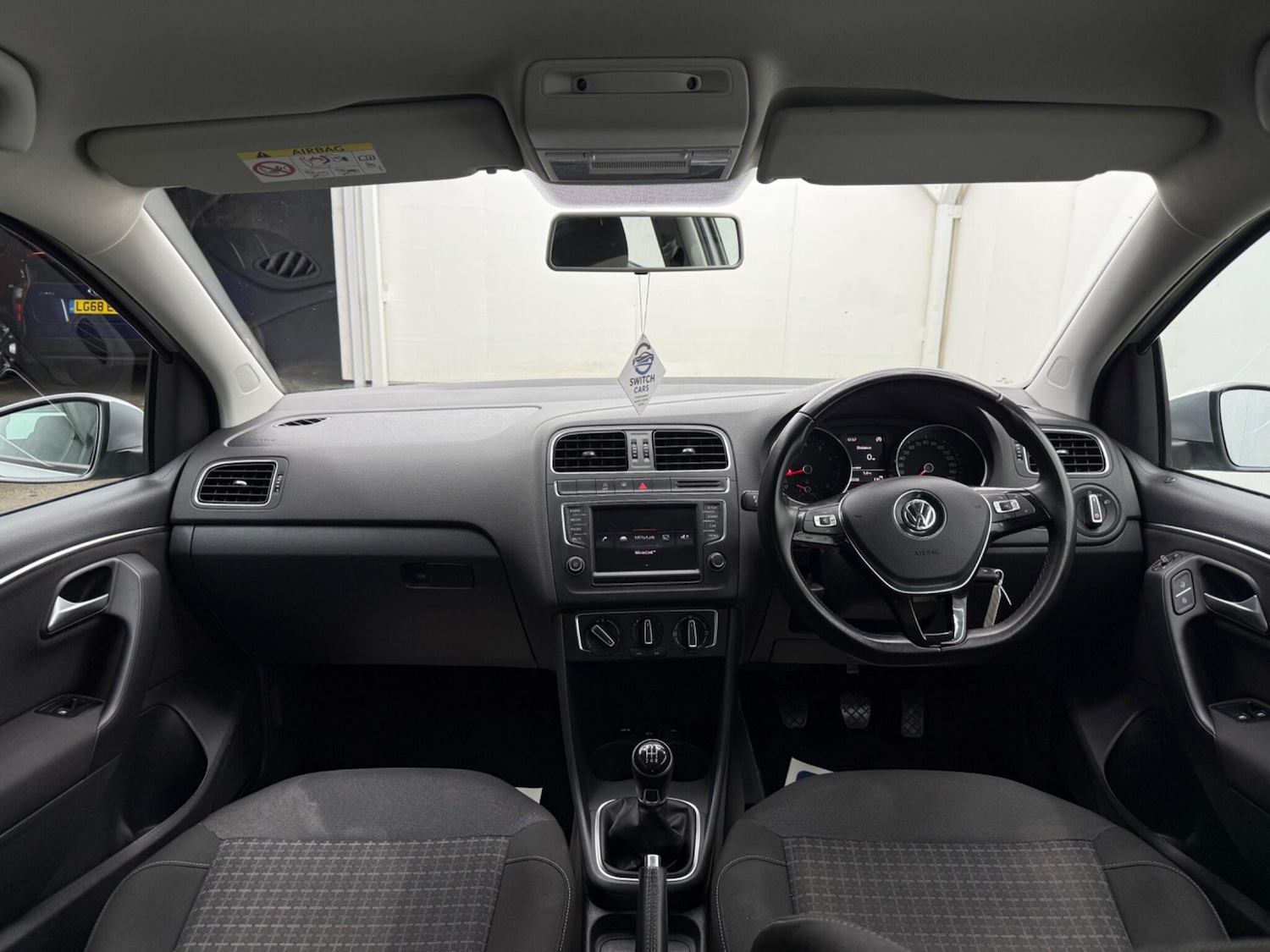 Used Volkswagen Polo 2015 for sale - 77564658: Photo 25