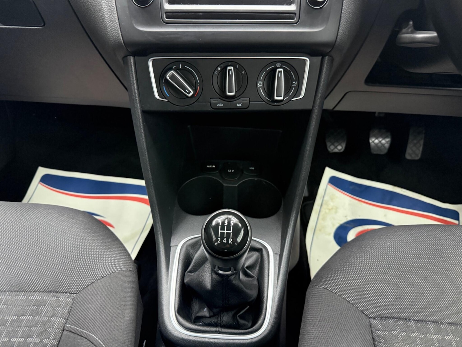 Used Volkswagen Polo 2015 for sale - 77564658: Photo 27