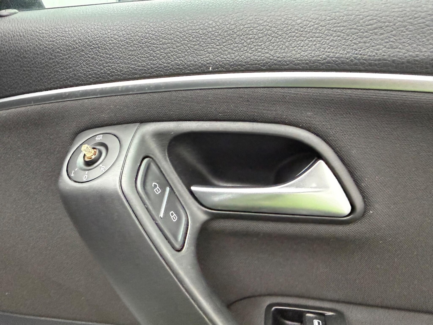 Used Volkswagen Polo 2015 for sale - 77564658: Photo 38