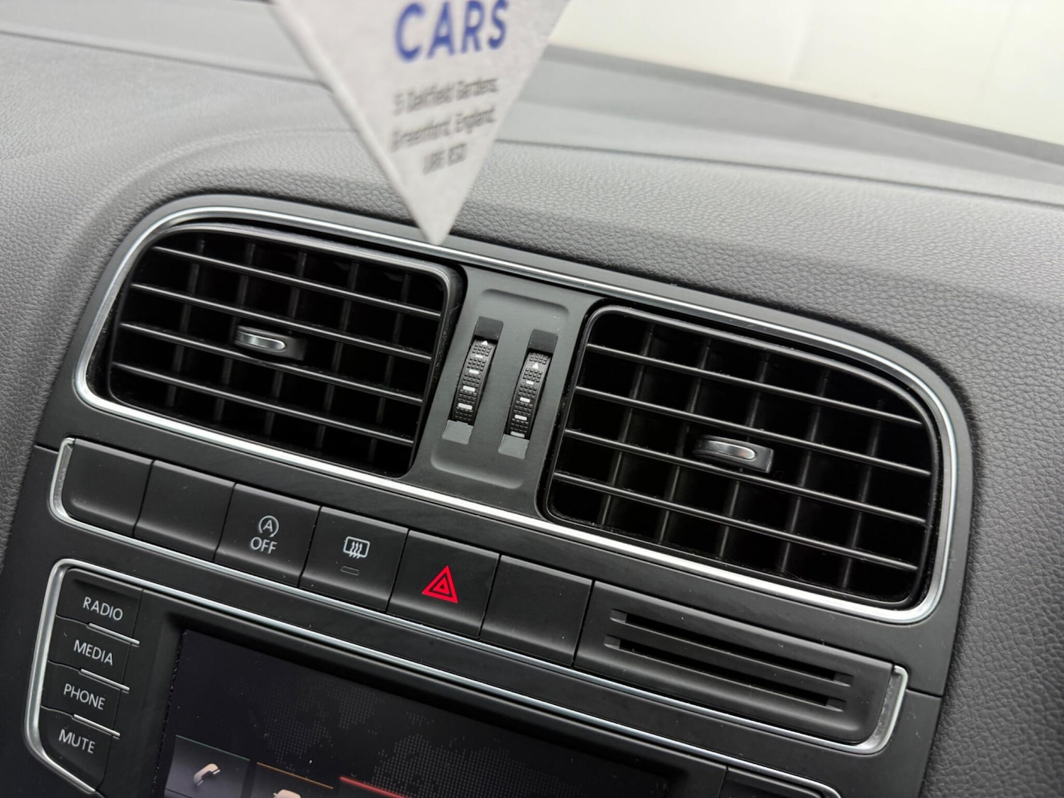 Used Volkswagen Polo 2015 for sale - 77564658: Photo 40