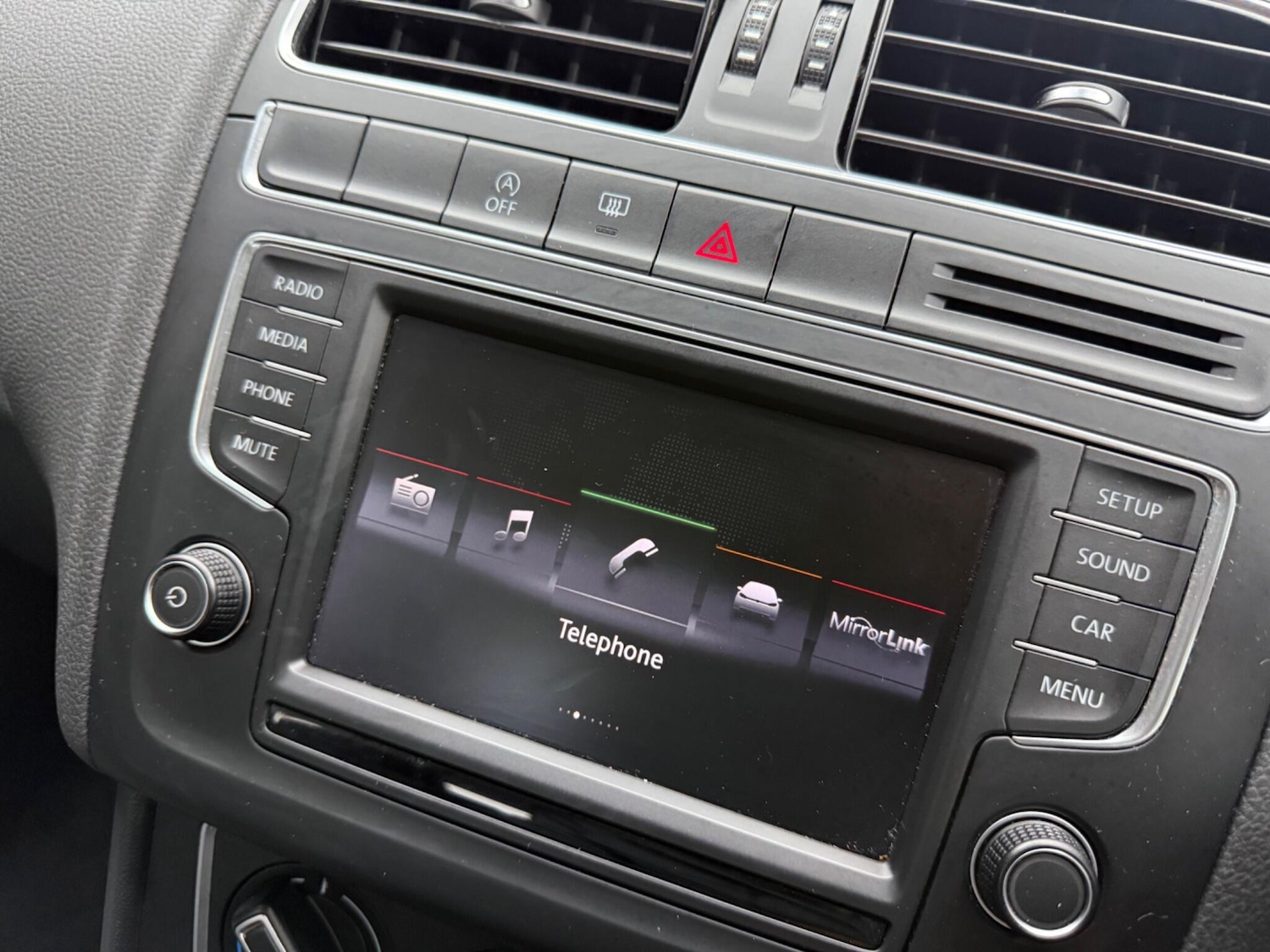 Used Volkswagen Polo 2015 for sale - 77564658: Photo 42