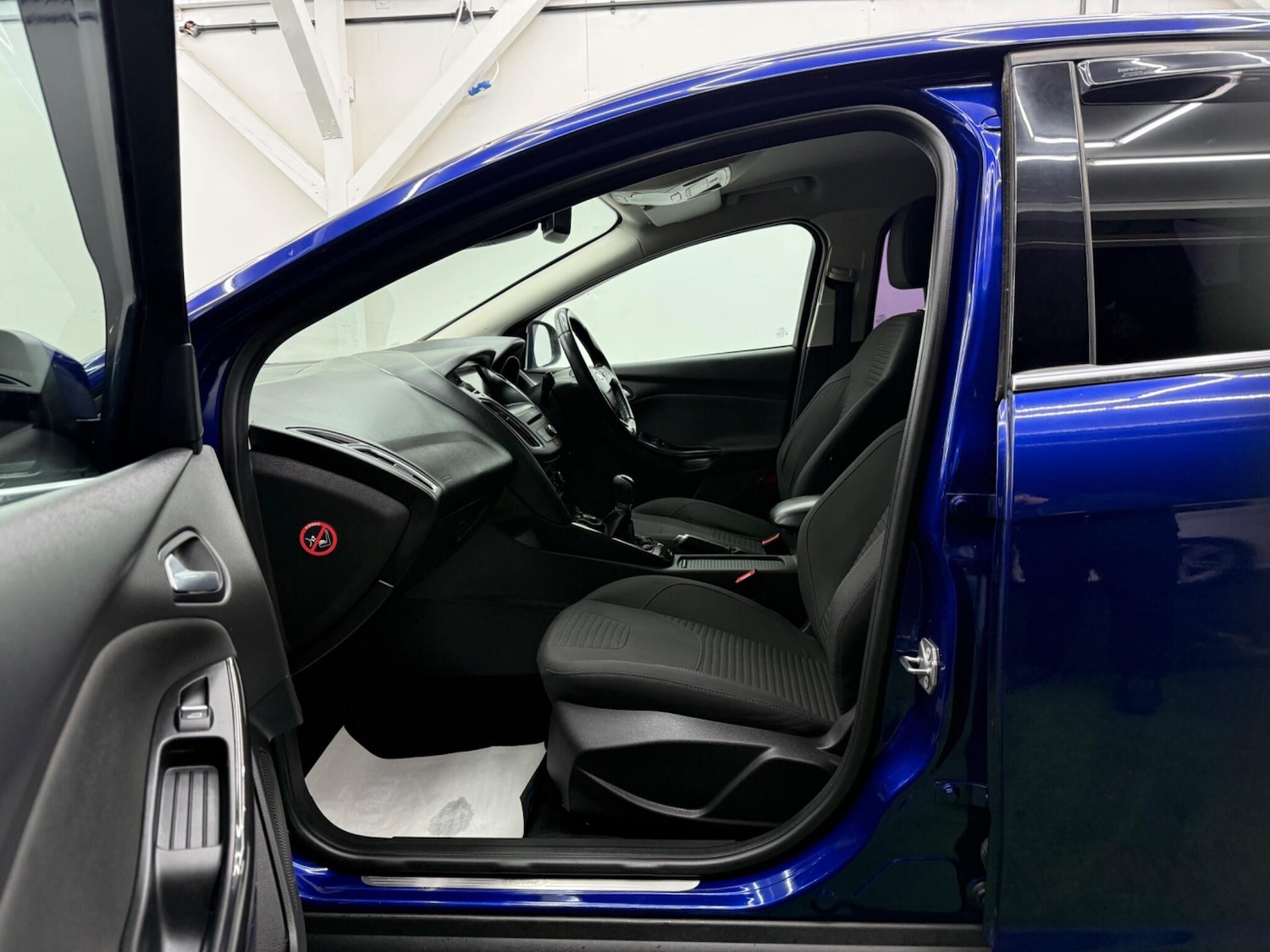 Used Ford Focus 2015 for sale - 77386672: Photo 24