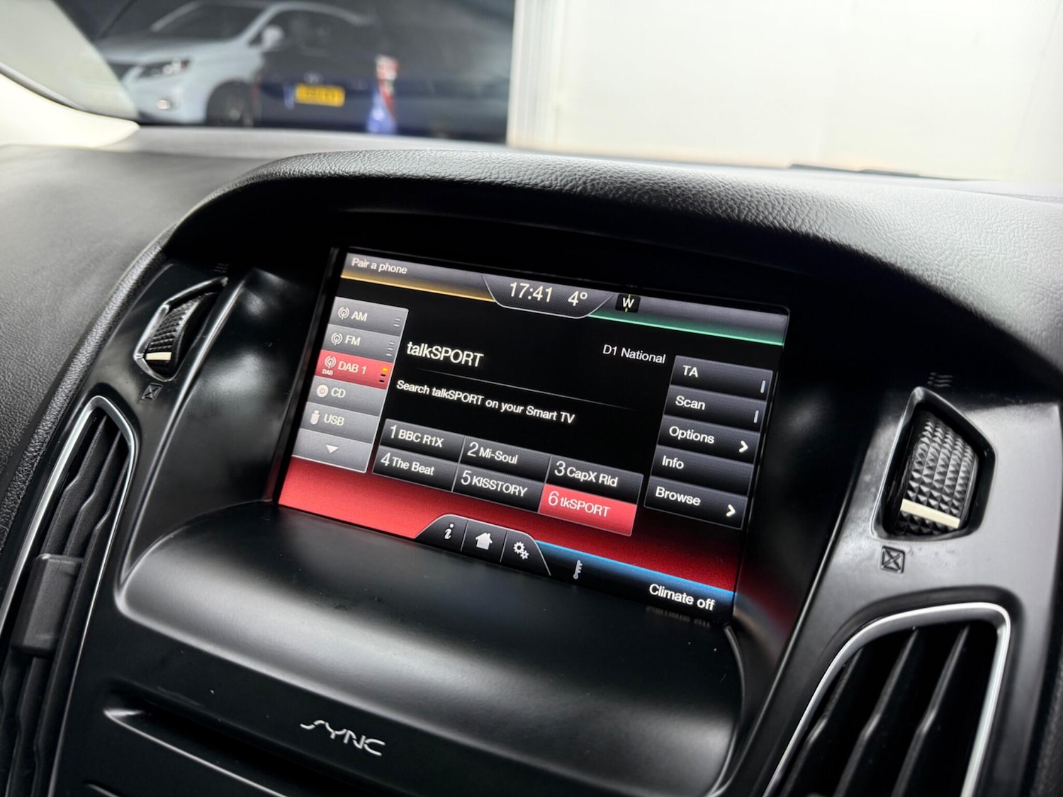 Used Ford Focus 2015 for sale - 77386672: Photo 44