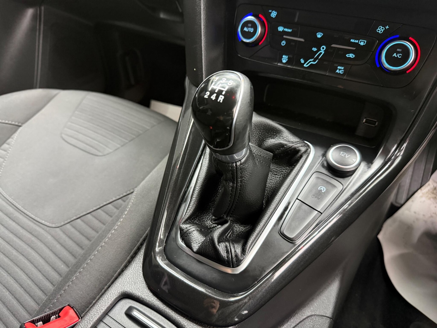 Used Ford Focus 2015 for sale - 77386672: Photo 52