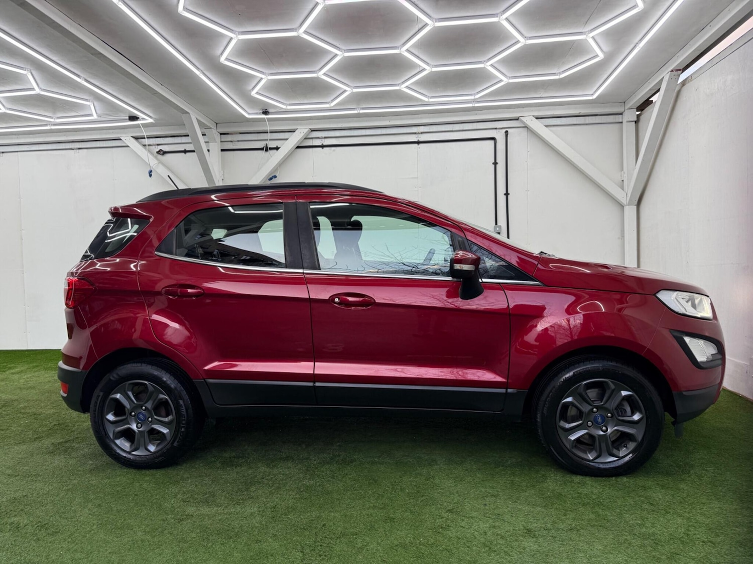 Used Ford Ecosport 2018 for sale - 77387105: Photo 2