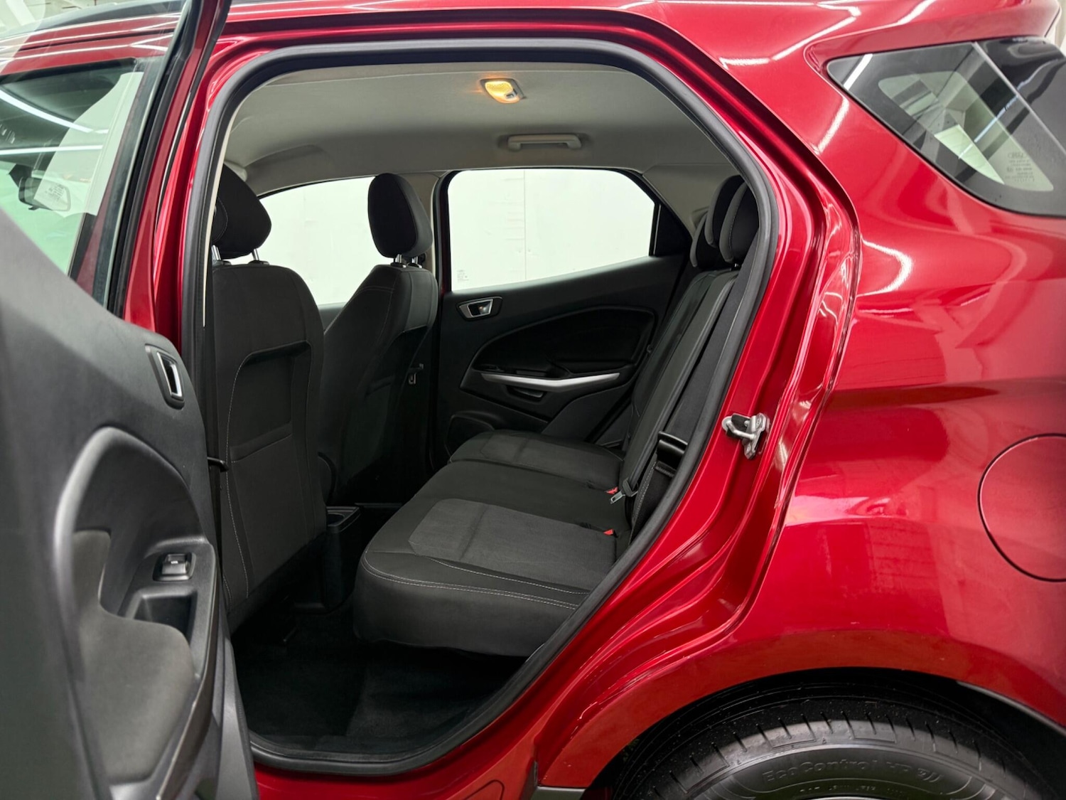 Used Ford Ecosport 2018 for sale - 77387105: Photo 22