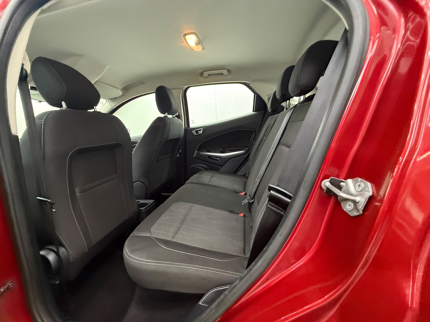 Used Ford Ecosport 2018 for sale - 77387105: Photo 23