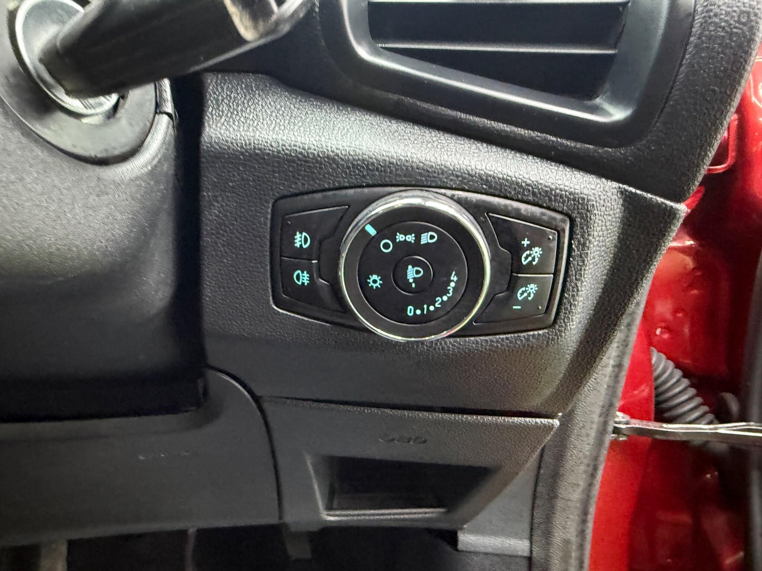 Used Ford Ecosport 2018 for sale - 77387105: Photo 43