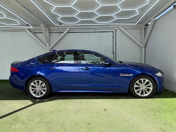 Used Jaguar XF 2018 for sale - 79464386: Photo