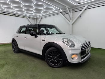 Used MINI Hatch 2016 for sale - 79820616: Photo