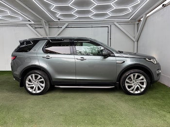 Used Land Rover Discovery Sport 2016 for sale - 78947083: Photo