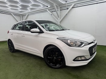 Used Hyundai i20 2015 for sale - 79224845: Photo
