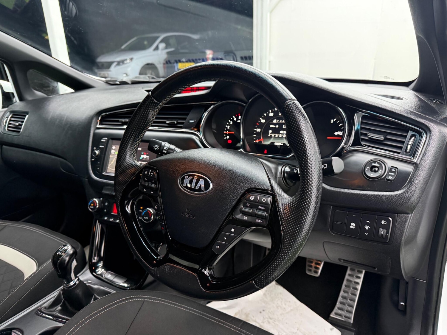 Used Kia Ceed 2018 for sale - 77387151: Photo 15