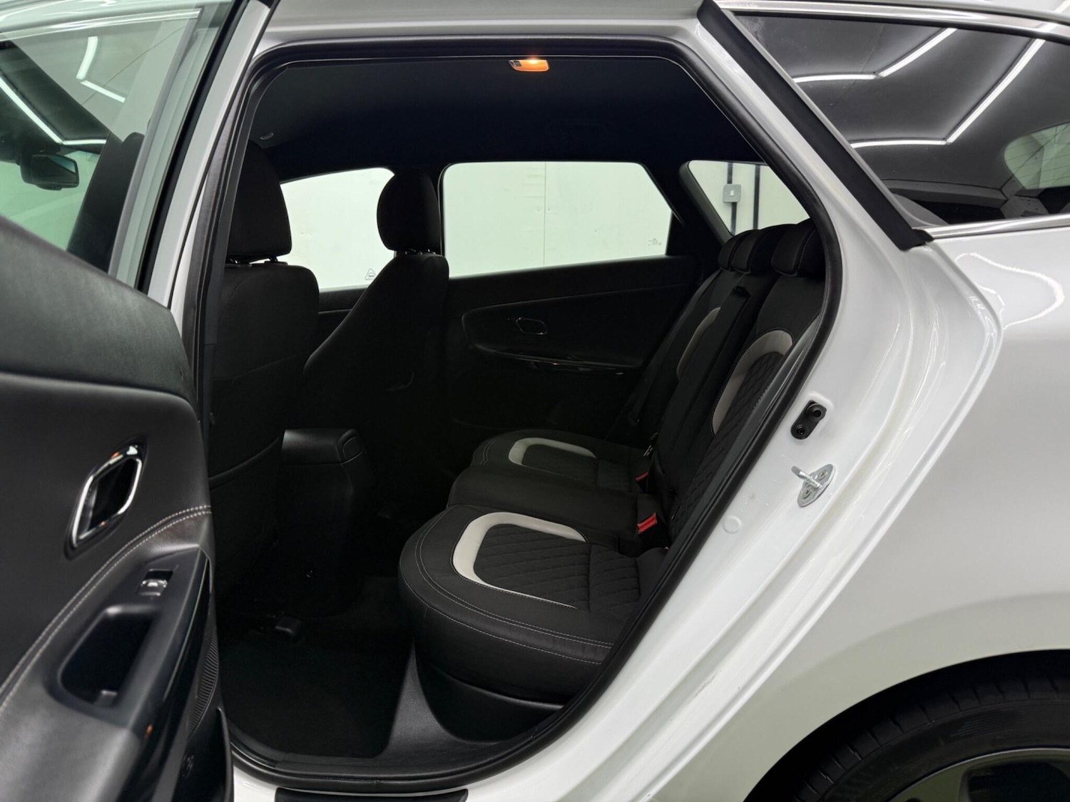 Used Kia Ceed 2018 for sale - 77387151: Photo 22