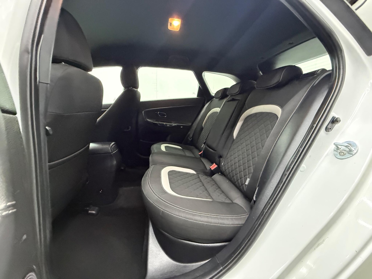 Used Kia Ceed 2018 for sale - 77387151: Photo 24